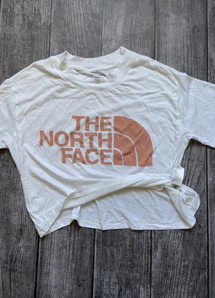 Женская короткая футболка the north face5 фото