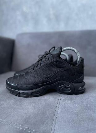 Мужские кроссовки nike air max plus black