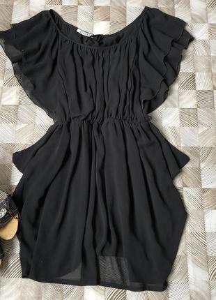 Чарівна сукня плаття в чорному кольорі