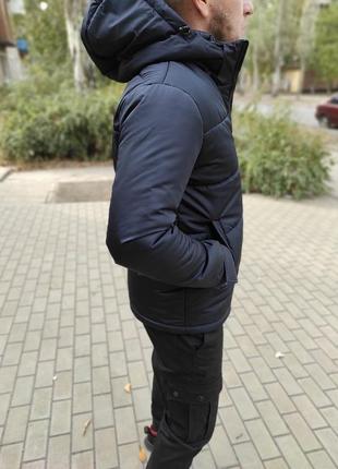 Чоловіча утеплен куртка темно-синя  знімний капюшон5 фото