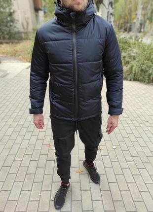 Чоловіча утеплен куртка темно-синя  знімний капюшон4 фото