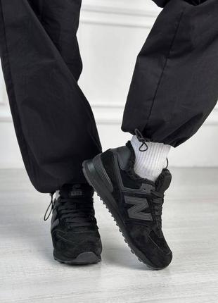 Зимові жіночі замшеві кросівки з хутром в стилі new balance 574 🆕 нью баланс 5746 фото