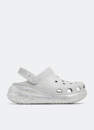 Крокс краш клог платформа серые с блестками crocs classic crush glitter clog atmosphere5 фото