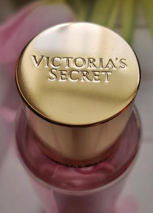 Парфюмированный спрей victoria's secret оригинал2 фото