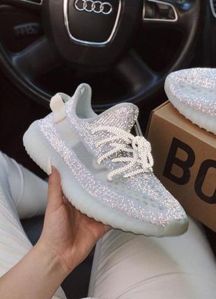 Adidas yeezy 350 в белом цвете кроссовки адидас рефлективные (36-44)1 фото