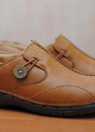 Коричневі шкіряні кросівки, кеди clarks, 37 розмір. оригінал