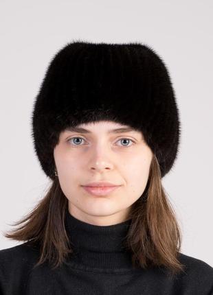 Женская вязаная шапка бини с натуральным мехом норки1 фото