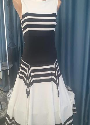 Сукня з розпіркою2 фото