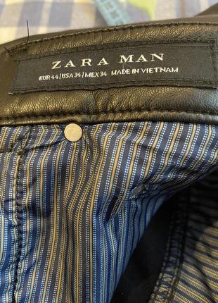 Черные брюки zara экокожа 50-526 фото