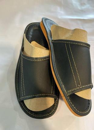 Тапочки мужские комнатные кожаные открытый носок , черные,  40-46 размеры.2 фото