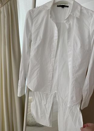 Рубашка белая трендовая с вузлом