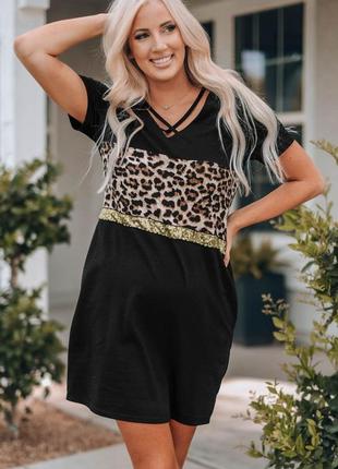 Удобное стильное платье-футболка с леопардовым принтом2 фото
