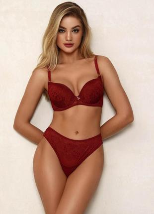 Вишуканий комплект obrana від anabel arto