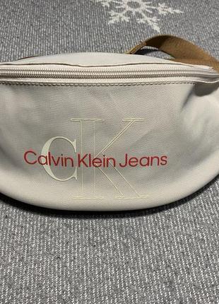 Поясна сумка calvin klein jeans8 фото