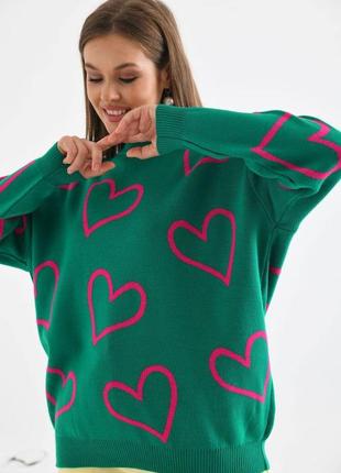 Удлиненный свитер свободного покроя с сердечками производство туречки