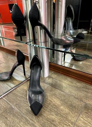 Стильные фирменные женские босоножки на каблуке2 фото