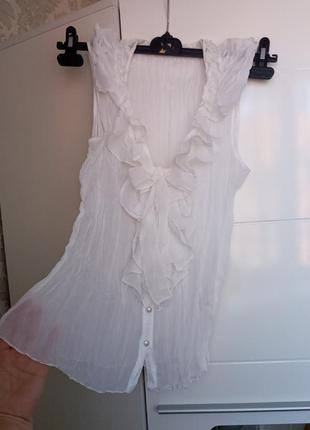 Нежная,воздушная,нарядная блузка из жатки с воланом.1 фото