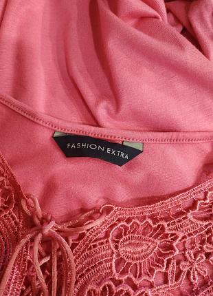 Дуже красива вишукана кофтинка