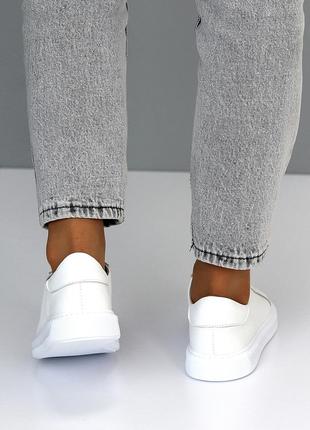 Базовые прошитые кожаные женские белые кеды натуральная кожа флотар