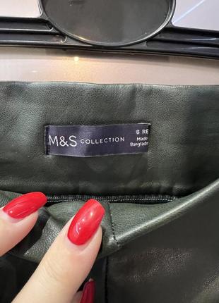 Кожаные оливковые брюки леггинсы размер м marks &amp; spencer6 фото