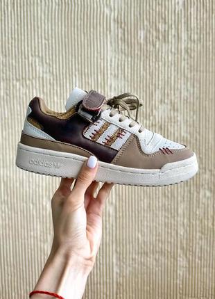 Классные женские кроссовки adidas forum low clear brown коричневые с белым4 фото