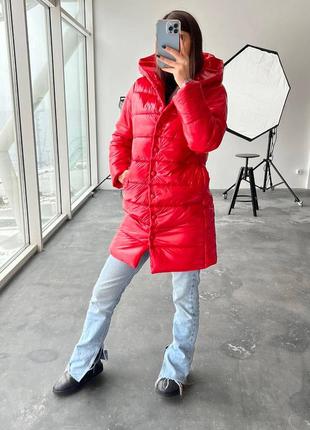 Куртка женская теплая однотонная с капишоном с карманами качественная стильная трендовая красная2 фото