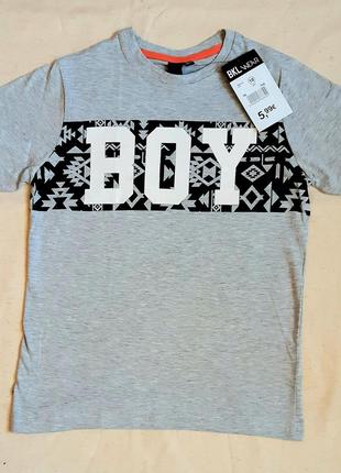 Классная  серая футболка boy на мальчика 10лет  "bkl wear" франция