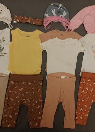 Полный комплект одежды для девочки от 0 до 3 месяцев5 фото