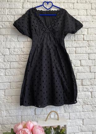 Чёрное платье с натуральных тканей5 фото