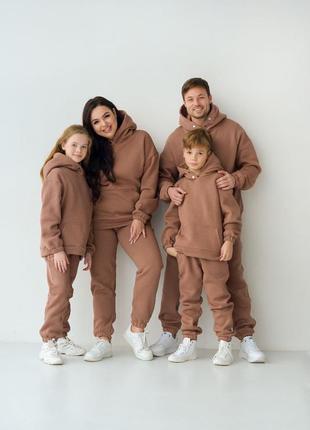 Костюм спортивний не кашлатиться теплий дитячий з family look з триниті піньє на флісі зелений7 фото