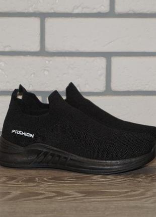 Кросівки підліткові чорні без шнурків (розміри: 41)