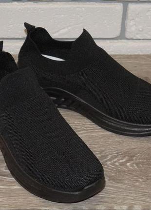 Кросівки підліткові чорні без шнурків (розміри: 40)6 фото
