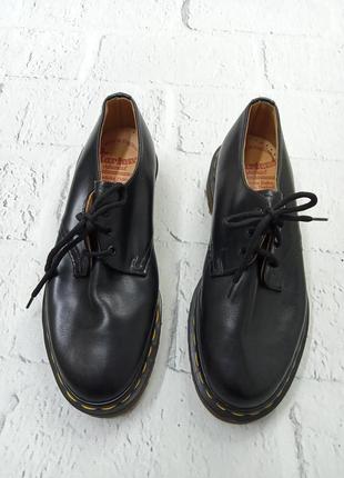 Туфлі dr. martens