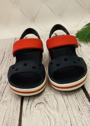 Crocs, c 13