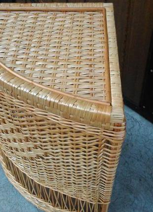 Плетеная из лозы корзина,ящик для белья большая угловая натуральная "№2"