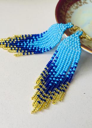 Голубые серьги из бисера, бисерные серьги с бахромой