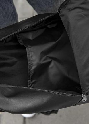 Чоловічий рюкзак philipp plein чорний із екошкіри міський стильний10 фото