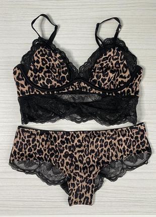 Комплект нижнего белья victoria’s secret верх s (70c, 75a, 75b), низ s. very sexy. виктория сикрет