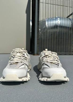 Кроссовки balenciaga track recycled sole in beige5 фото