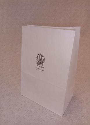 Бумажный пакет в*ш*г 390*190*115 с вашим лого и с прямоугольным дном. печать на пакетах.