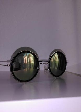Актуальные зеркальные круглые очки