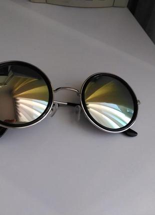 Актуальные зеркальные круглые очки