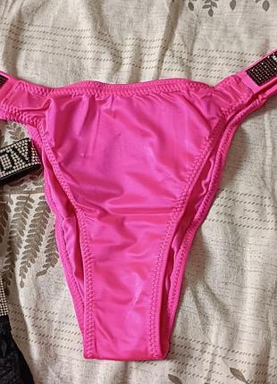 Трусики "love" со стразами в рубчик стиринги гладкие