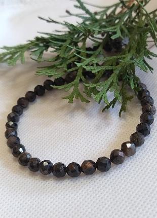 Браслет из черный звёздчатый сапфир