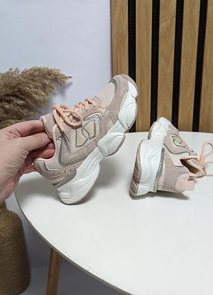 Кроссовки для девочек 2