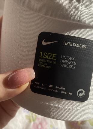 Кепка nike nike белая базовая бейсболка6 фото