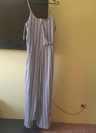 Крутий  брючний комбенизон !розмір ,52,54,56