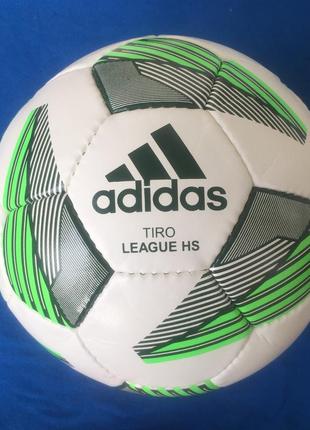 Мяч футбольный для детей adidas tiro league hs fs0368 (размер 3)3 фото