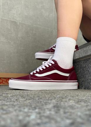 Чоловічі кросівки vans old skool classic burgundy / ванс олд скул класичні ванси червоні5 фото