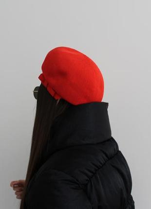 Яскравий та стильний берет kangol made in england